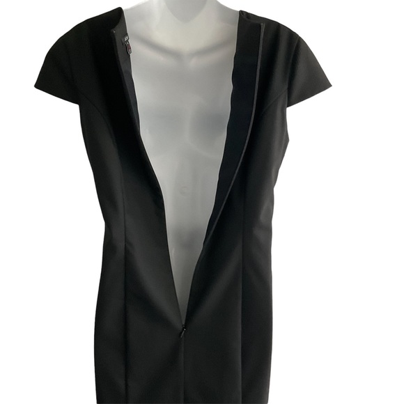 Jacob | Cap Sleeve Dress - Picture 10 of 11